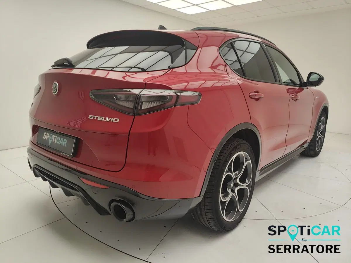 Alfa Romeo Stelvio usata a Como (5)