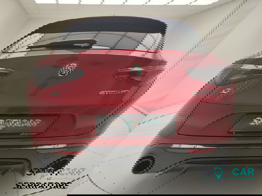 Alfa Romeo Stelvio usata a Como (6)