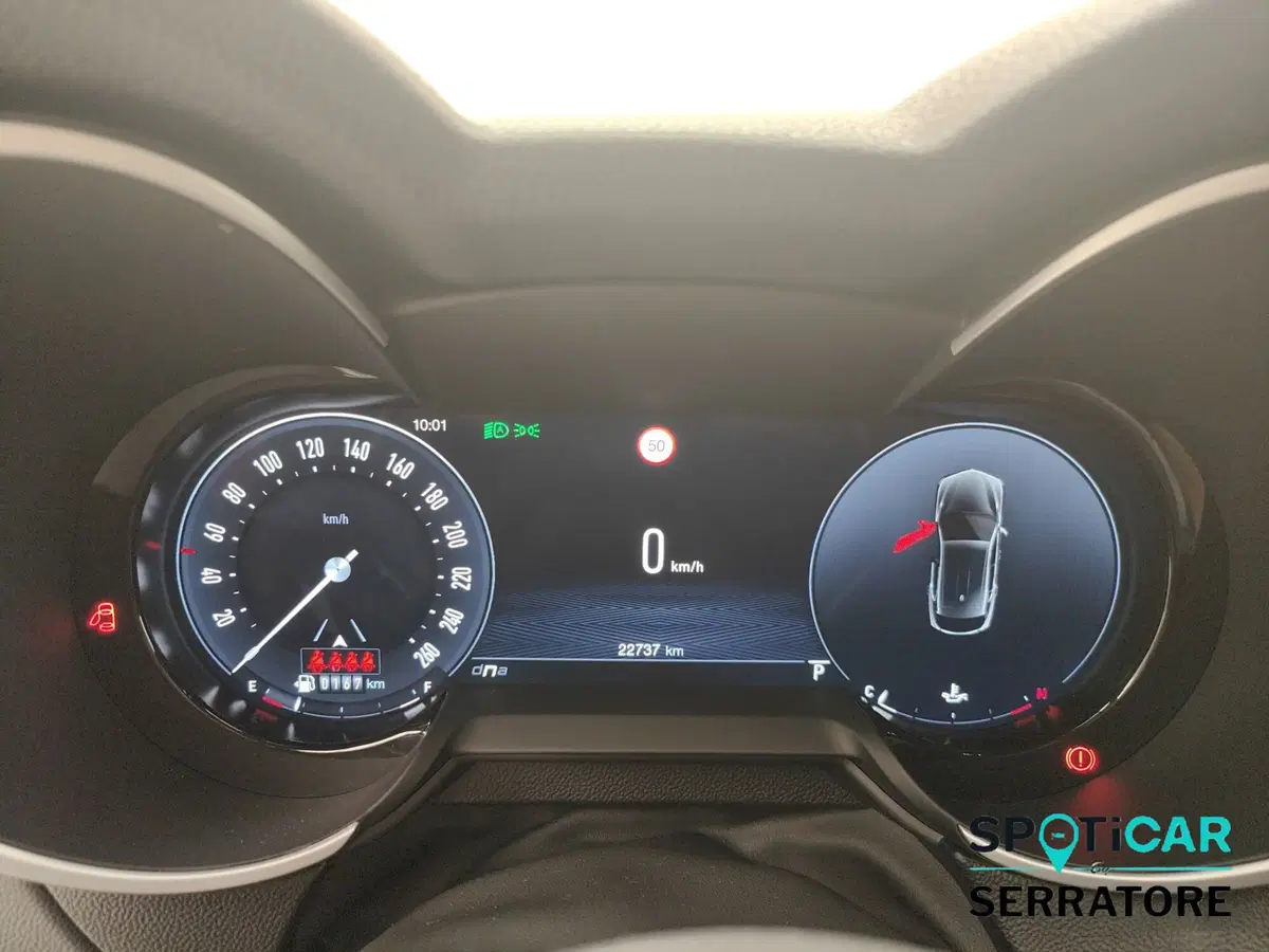 Alfa Romeo Stelvio usata a Como (9)
