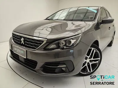 Peugeot 308 SW 1.5 bluehdi Allure s&amp;s 130cv eat8 del 2018 usata a Erba