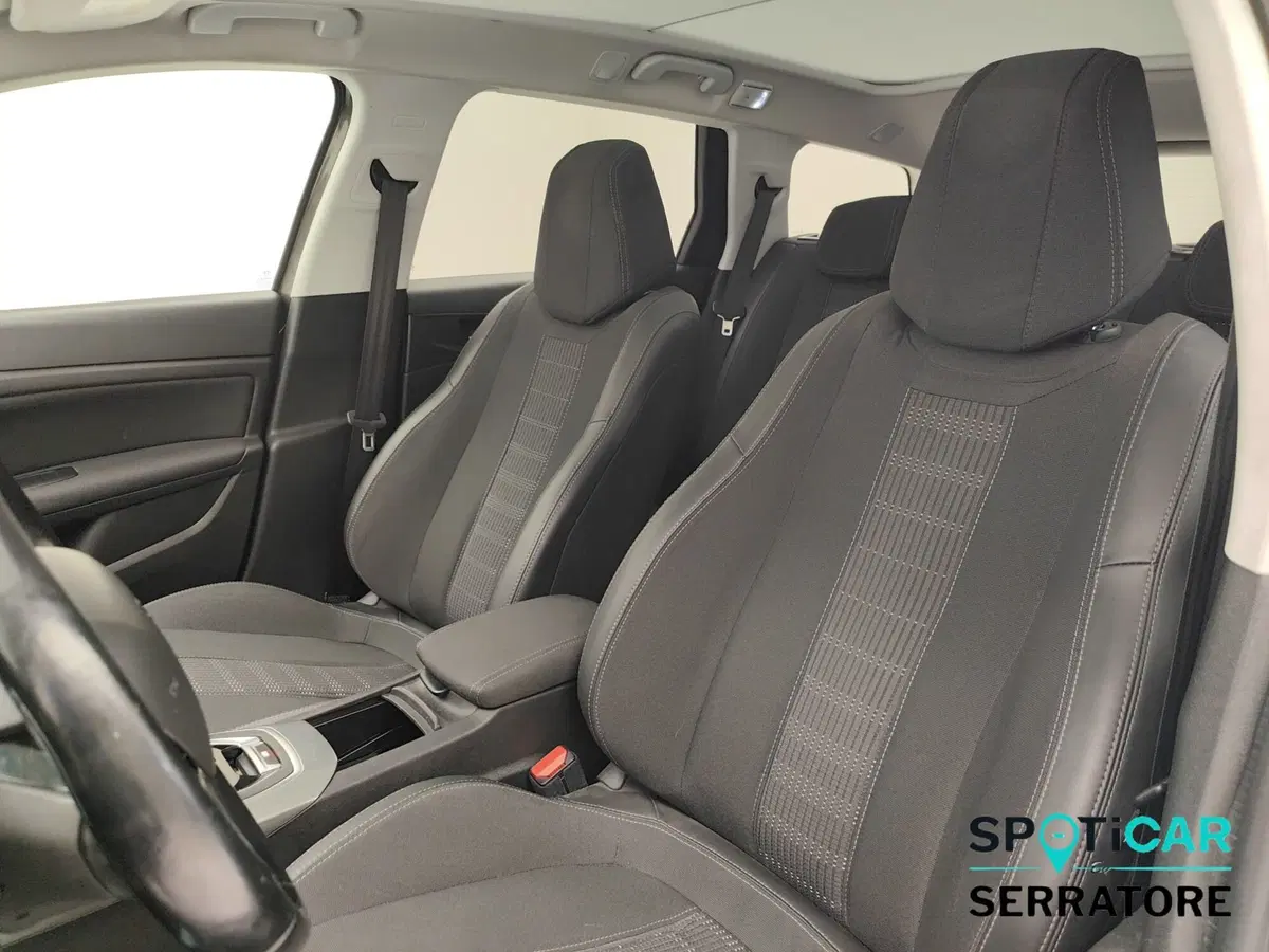 Peugeot 308 SW usata a Como (13)