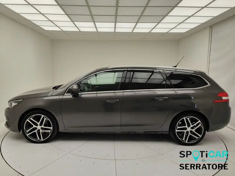 Peugeot 308 SW usata a Como (4)