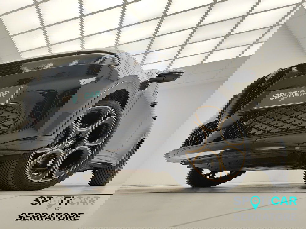 Alfa Romeo Tonale usata a Como (3)