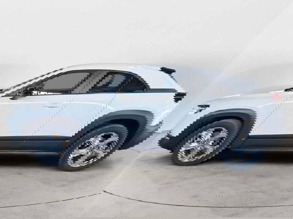 Mazda MX-30 usata a Salerno (4)