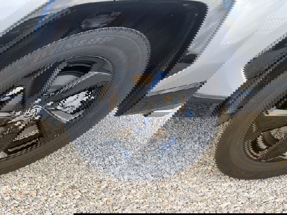 Toyota Rav4 usata a Siracusa (6)