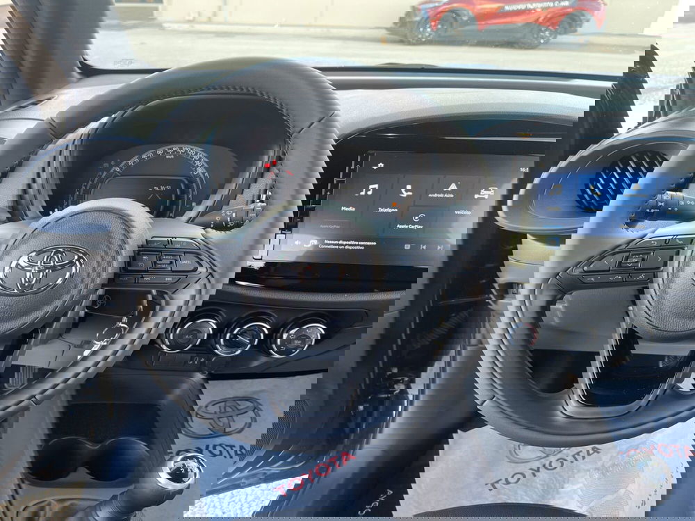 Toyota Aygo X nuova a Siracusa (11)