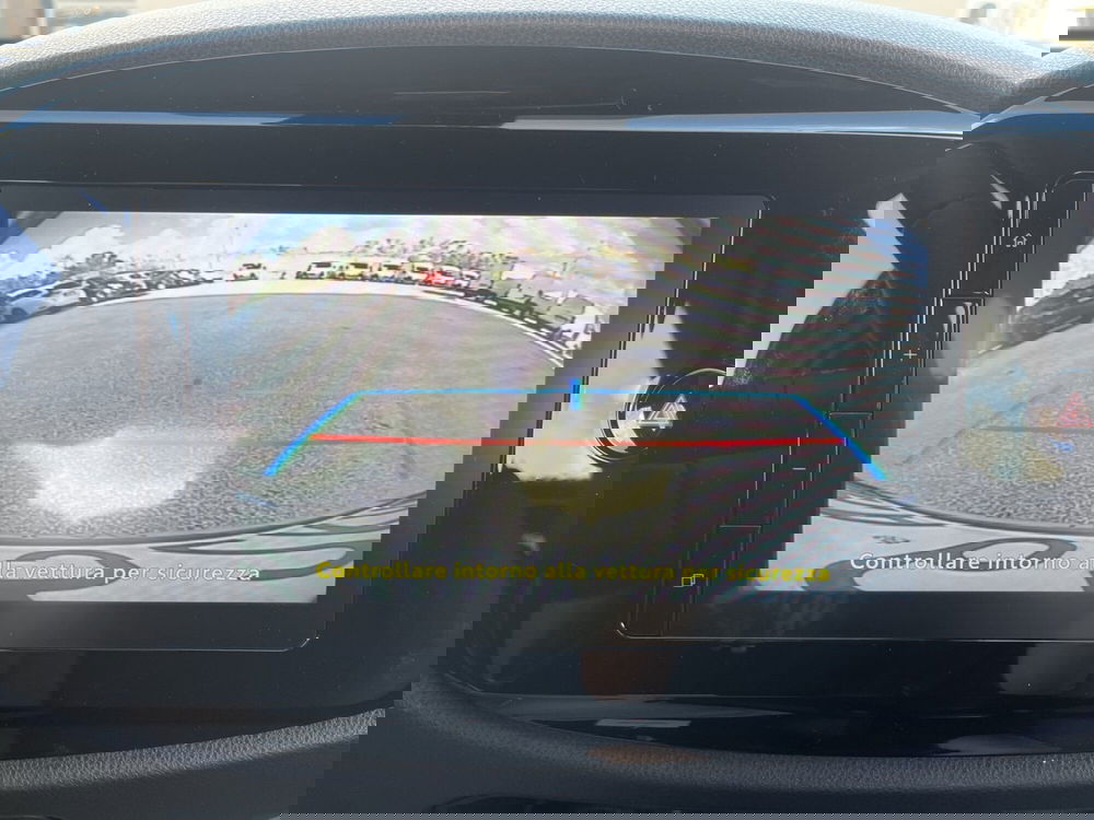 Toyota Aygo X nuova a Siracusa (14)
