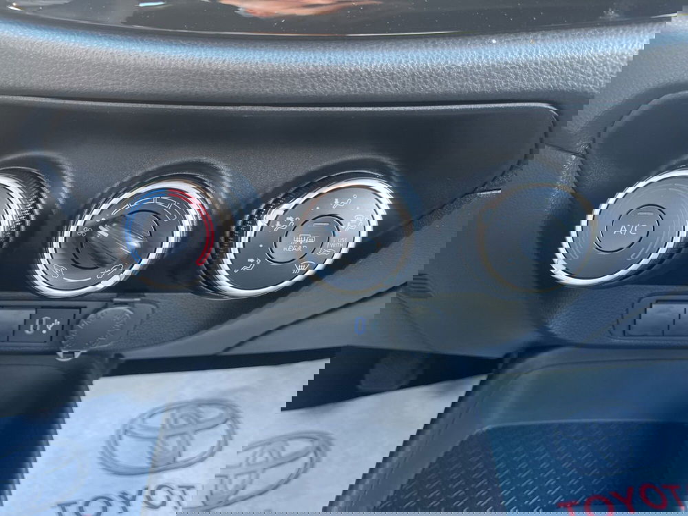 Toyota Aygo X nuova a Siracusa (15)
