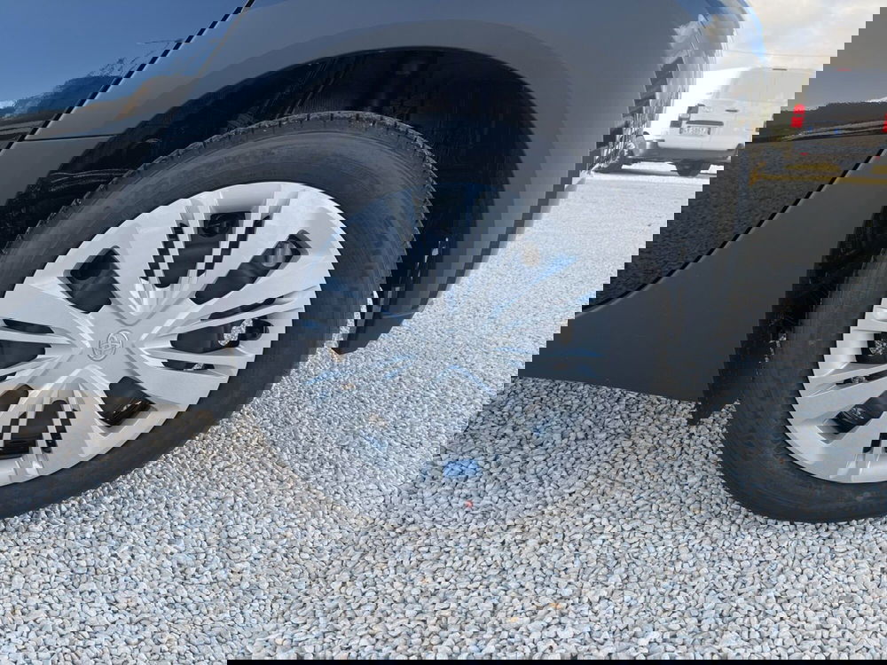 Toyota Aygo X nuova a Siracusa (6)