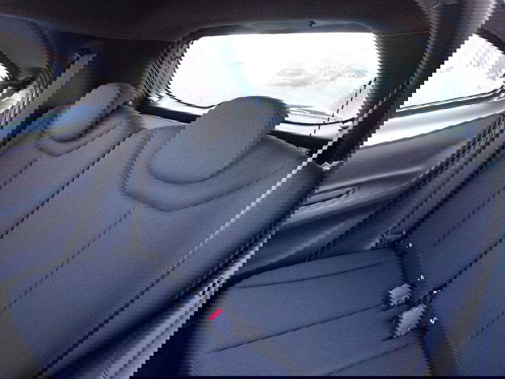 Toyota Aygo X nuova a Treviso (12)