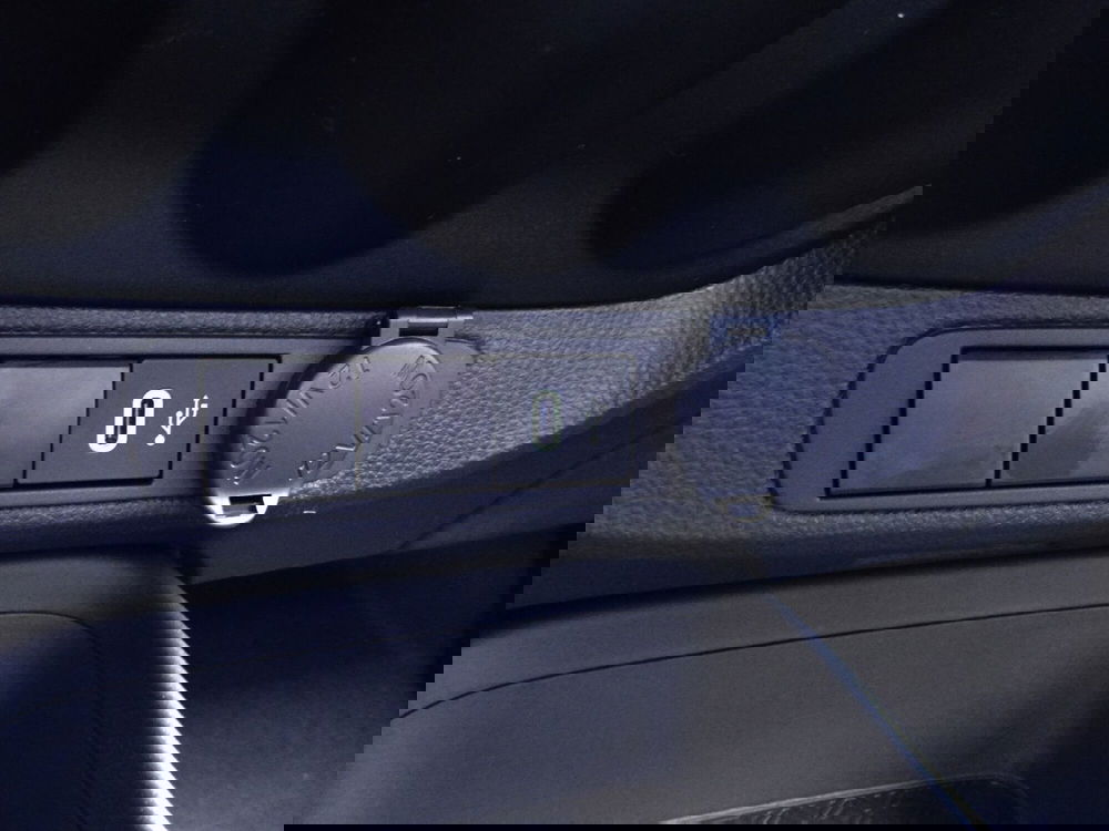 Toyota Aygo X nuova a Treviso (19)