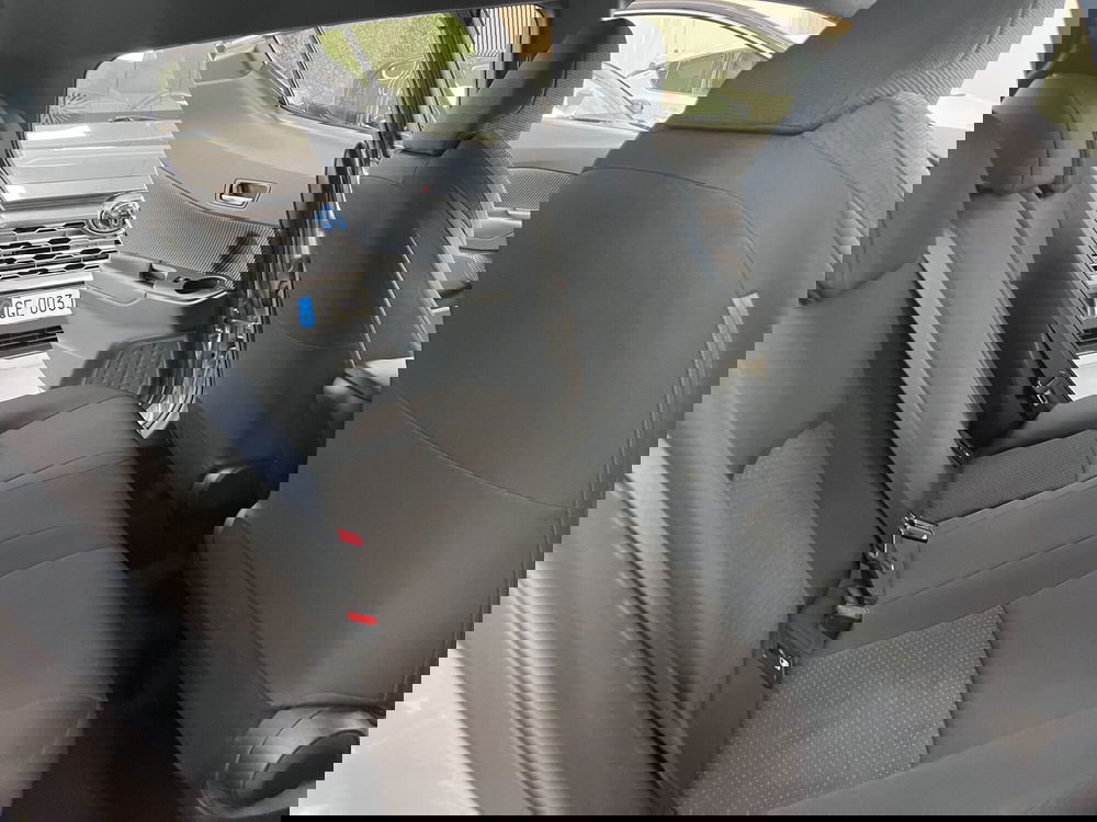 Toyota Toyota C-HR usata a Prato (10)