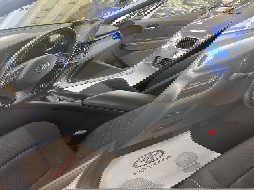 Toyota Toyota C-HR usata a Prato (7)