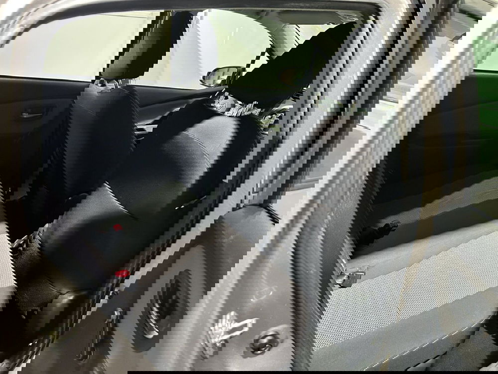 Toyota Yaris usata a Milano (8)