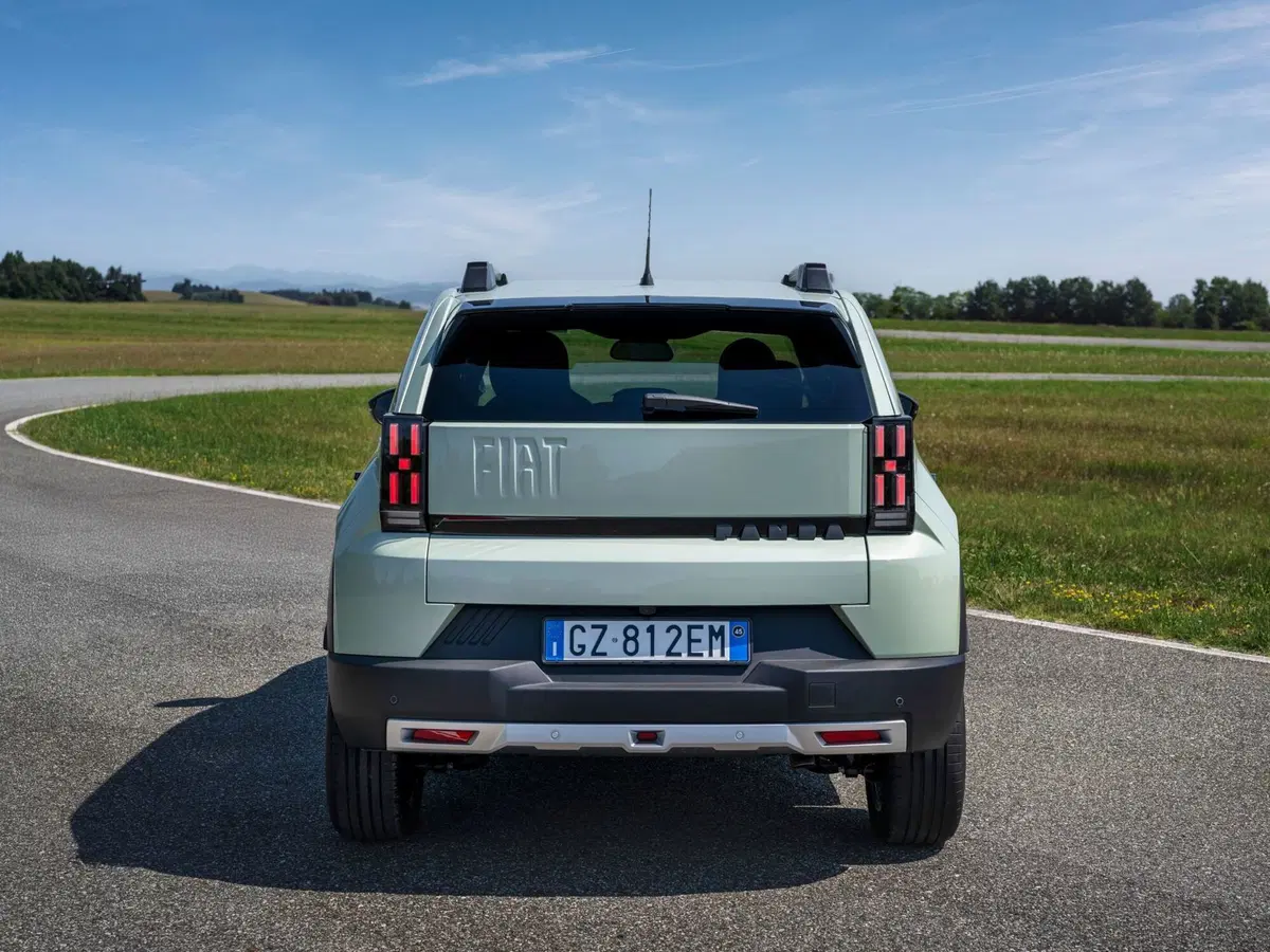 Fiat Grande Panda nuova a Bergamo (17)