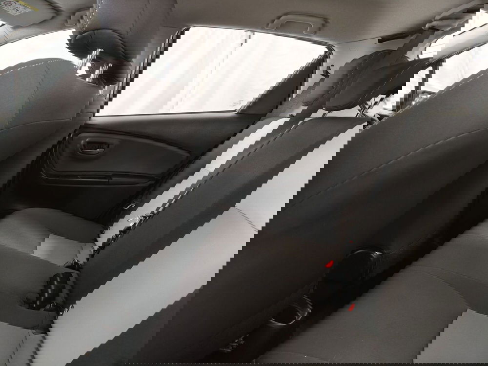 Toyota Yaris usata a Roma (15)