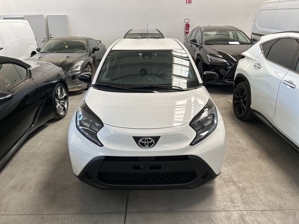 Toyota Aygo X nuova a Bologna (2)