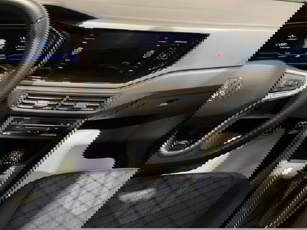 Volkswagen Taigo usata a Bologna (6)