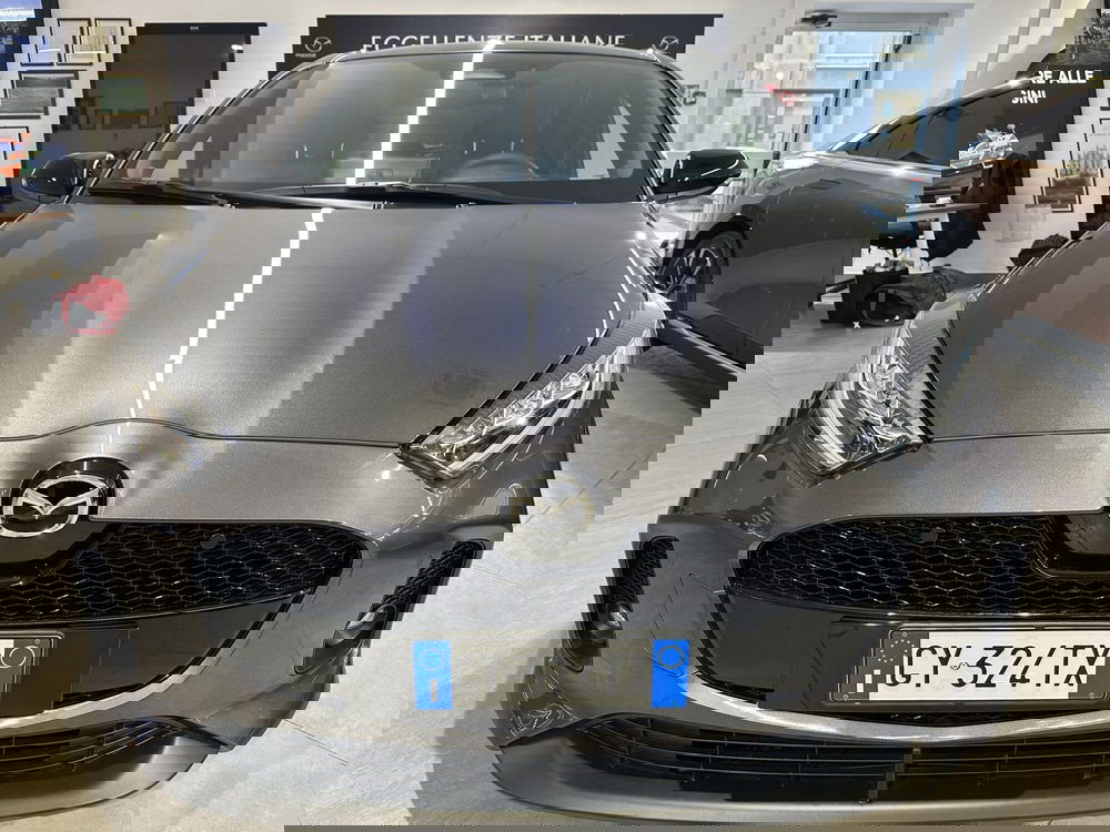 Mazda Mazda2 Hybrid nuova a Latina (2)