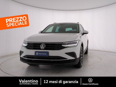 Volkswagen Tiguan 2.0 TDI SCR Life del 2023 usata a Roma