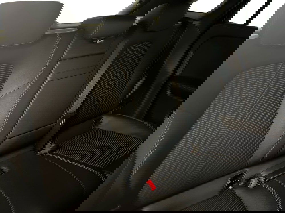 Mercedes-Benz EQA usata a Milano (16)