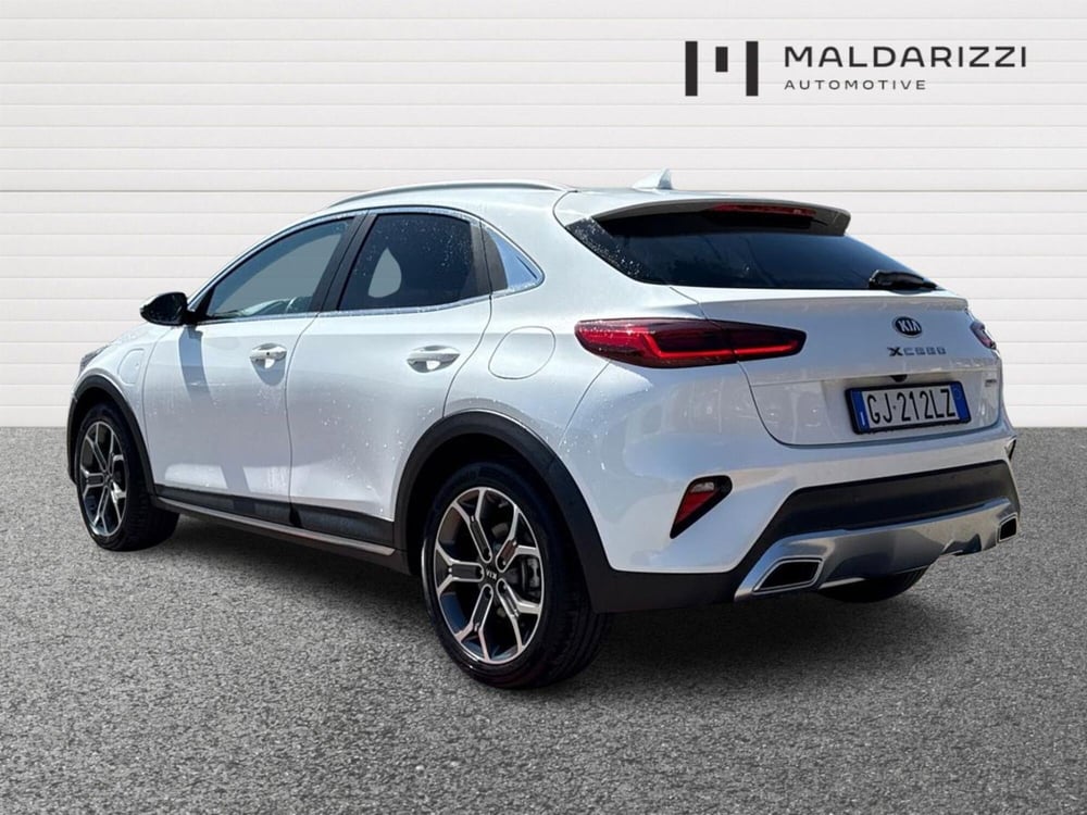Kia XCeed usata a Bari (14)