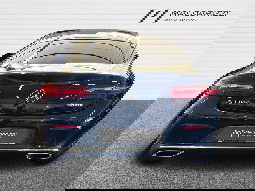 Mercedes-Benz Classe E Coupé usata a Bari (8)
