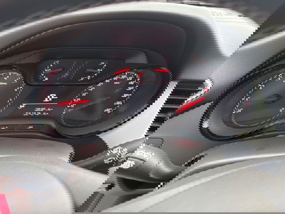 Opel Crossland usata a Ferrara (13)