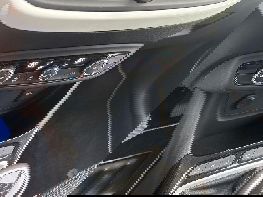 Opel Crossland usata a Ferrara (14)