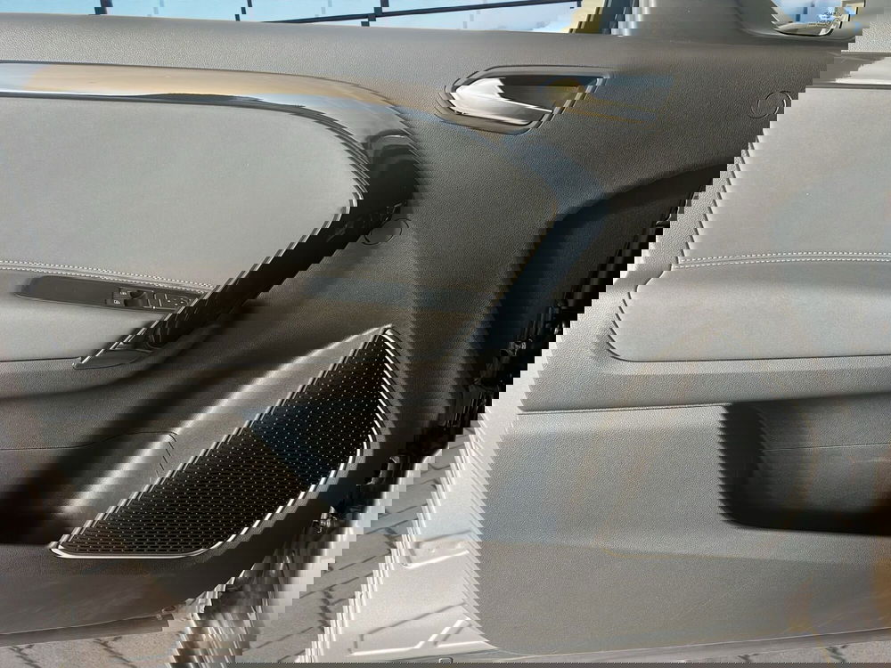 Mercedes-Benz Classe T usata a Cosenza (12)