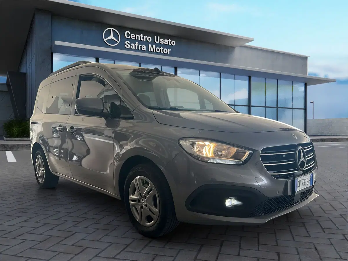 Mercedes-Benz Classe T usata a Cosenza (8)