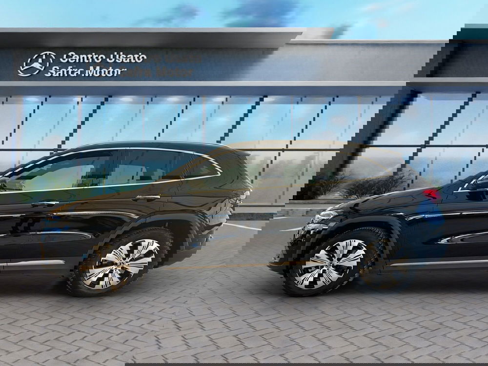 Mercedes-Benz EQA usata a Cosenza (3)