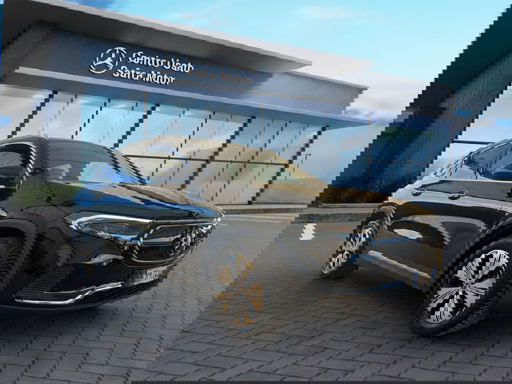 Mercedes-Benz EQA usata a Cosenza (8)
