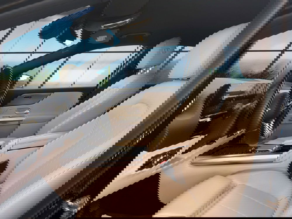 Mercedes-Benz EQA usata a Cosenza (9)