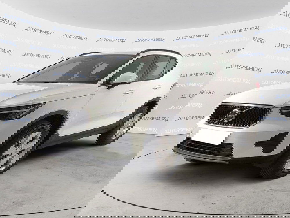 Volvo XC40 nuova a Como