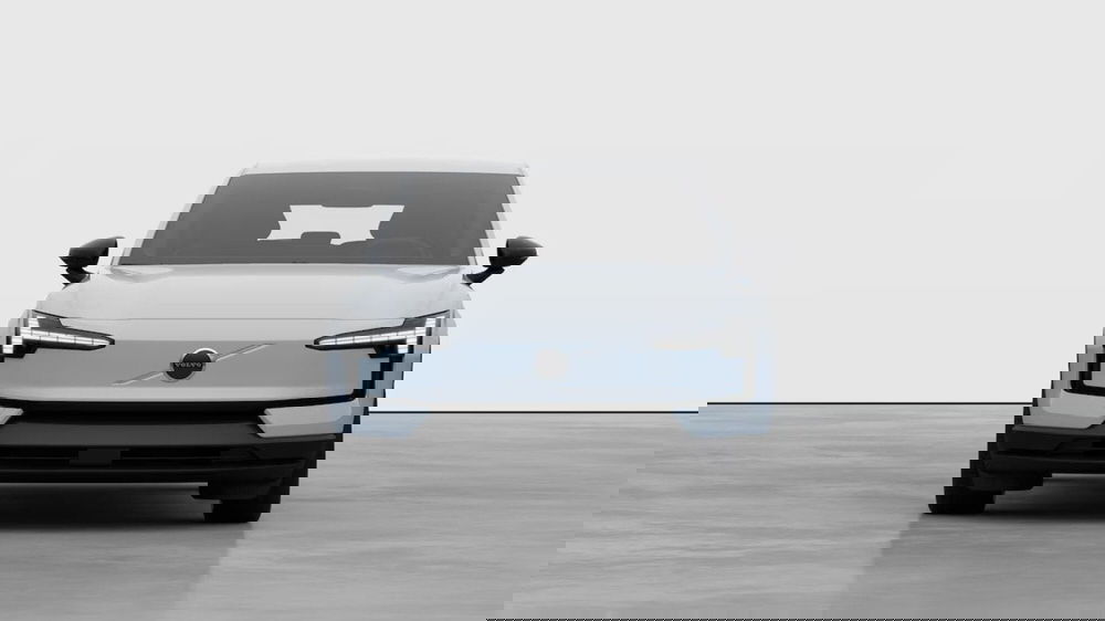 Volvo EX30 nuova a Como (2)