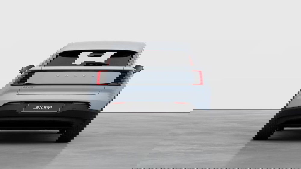 Volvo EX30 nuova a Como (5)