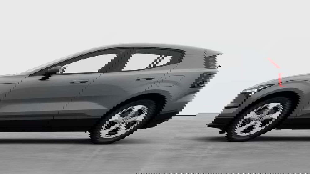 Volvo EX30 nuova a Como (2)