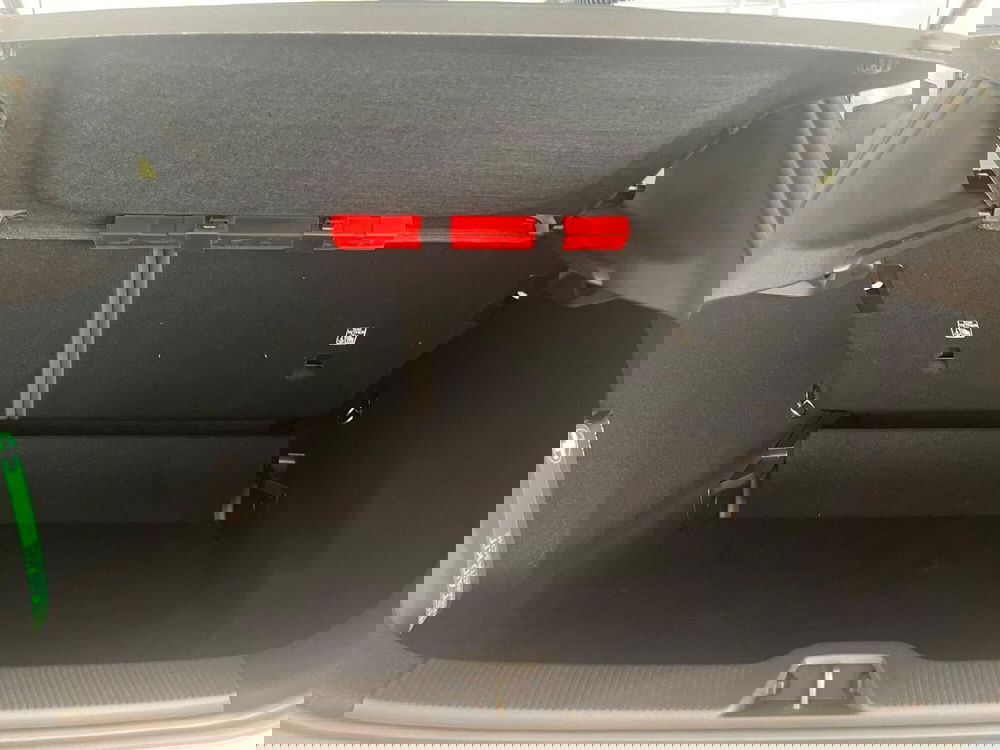 Volvo EX30 nuova a Como (11)