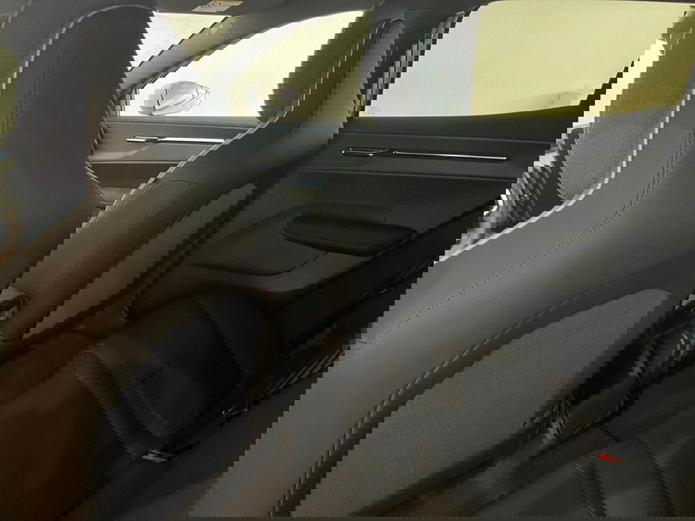 Volvo EX30 nuova a Como (9)