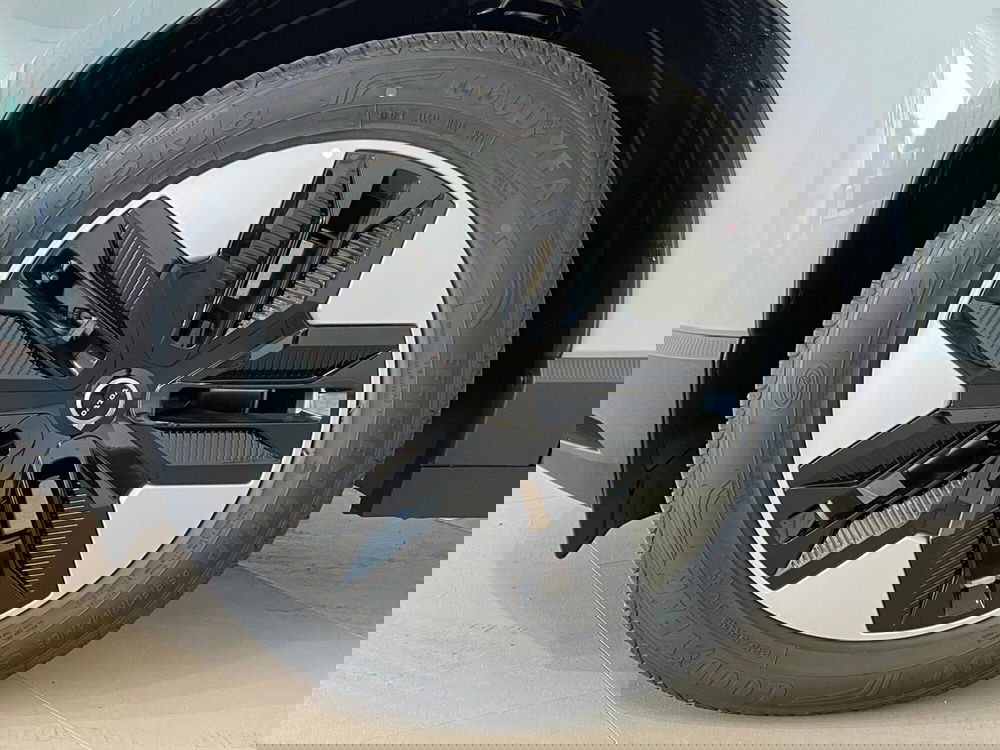 Volvo EX30 nuova a Como (12)