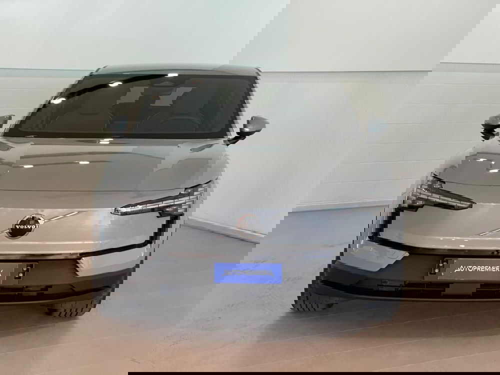 Volvo EX30 nuova a Como (3)