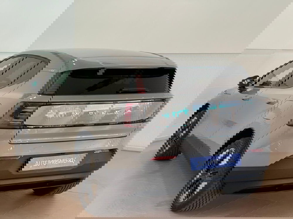 Volvo EX30 nuova a Como (7)