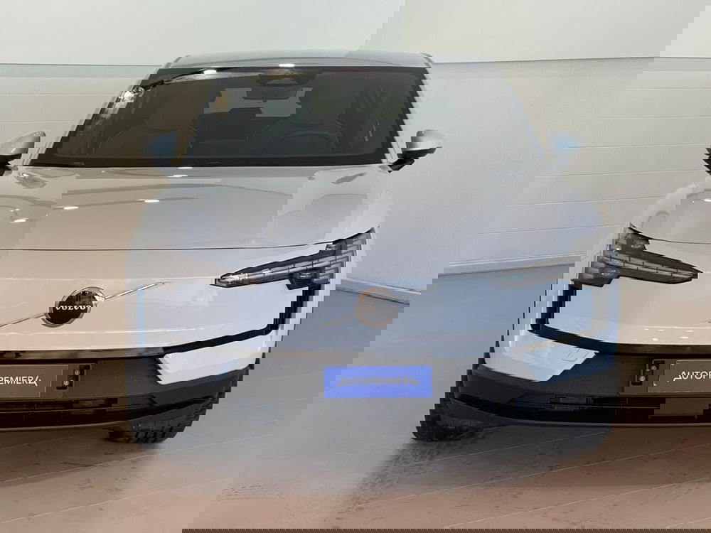 Volvo EX30 nuova a Como (4)