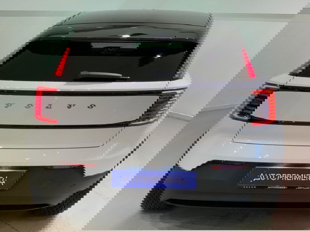 Volvo EX30 nuova a Como (7)