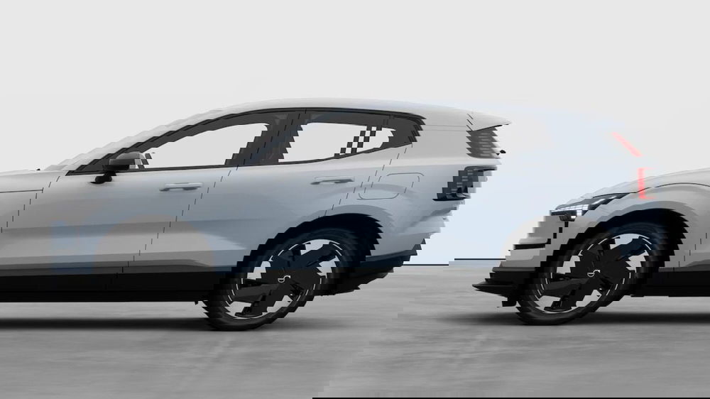 Volvo EX30 nuova a Como (2)