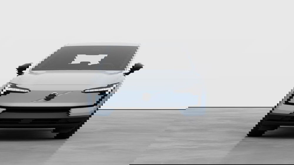 Volvo EX30 nuova a Como (5)