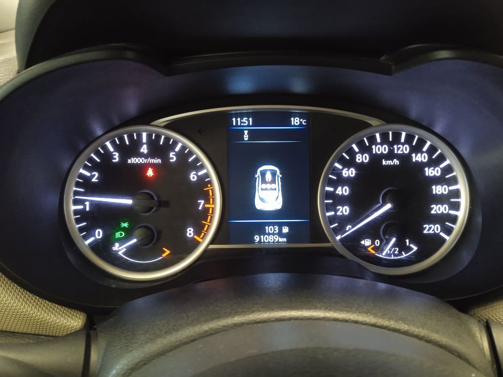 Nissan Micra usata a Torino (11)