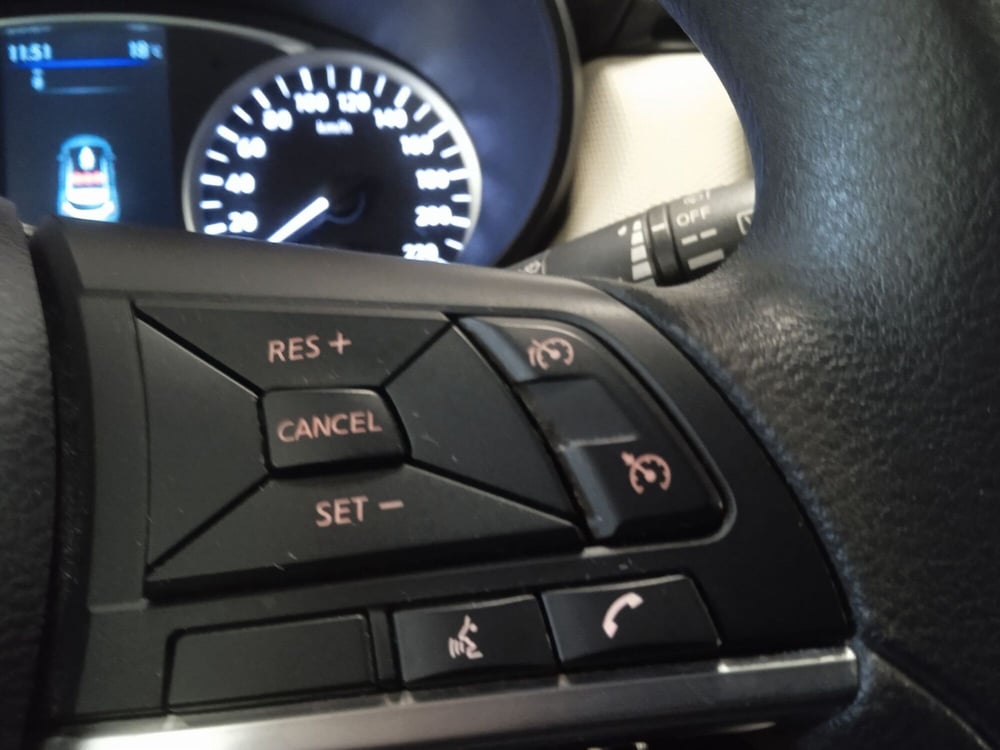 Nissan Micra usata a Torino (14)