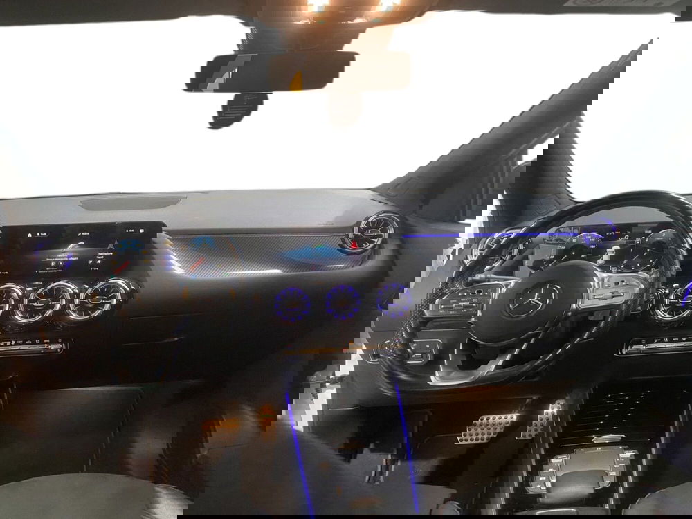 Mercedes-Benz GLA SUV usata a Napoli (11)